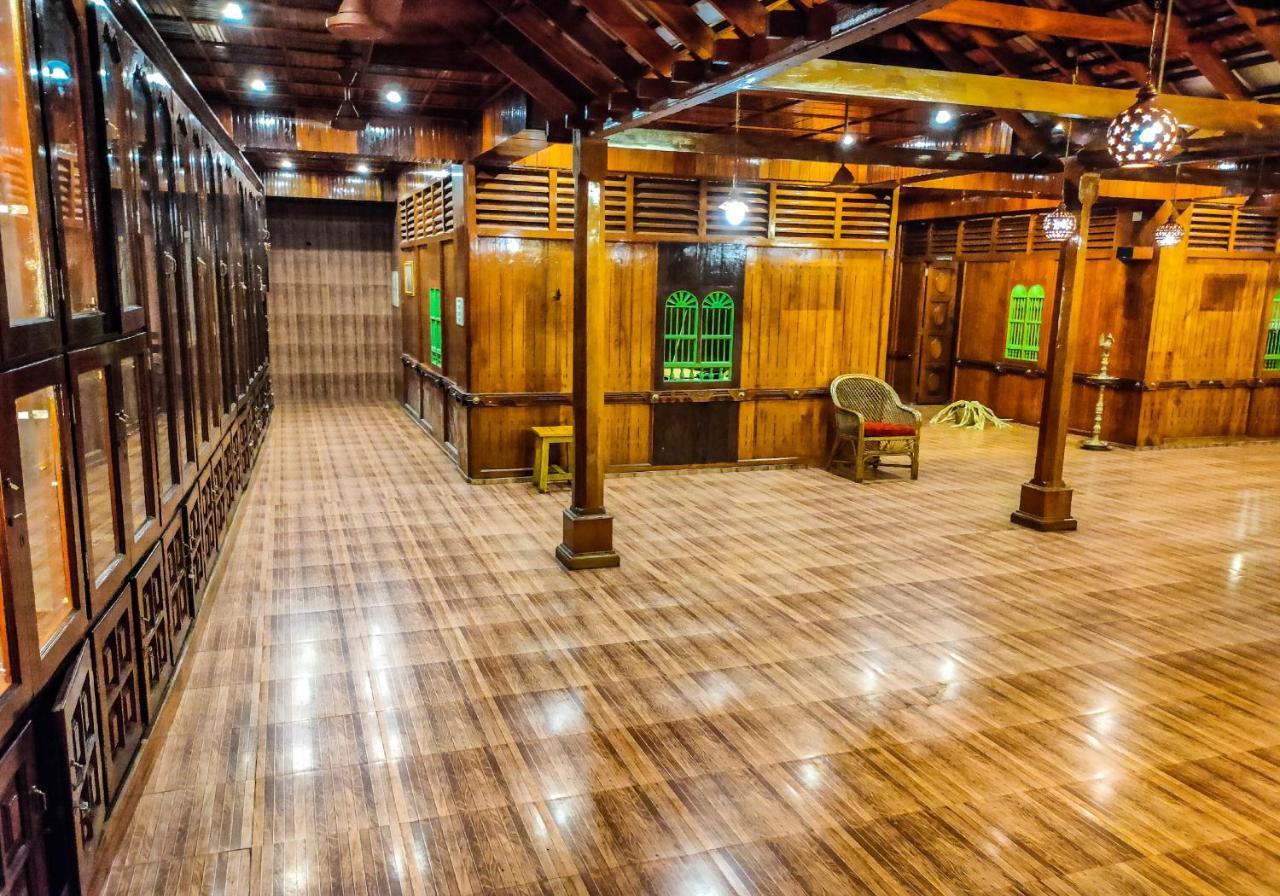 Ayurlaya Beach Retreat Kovalam Exterior photo