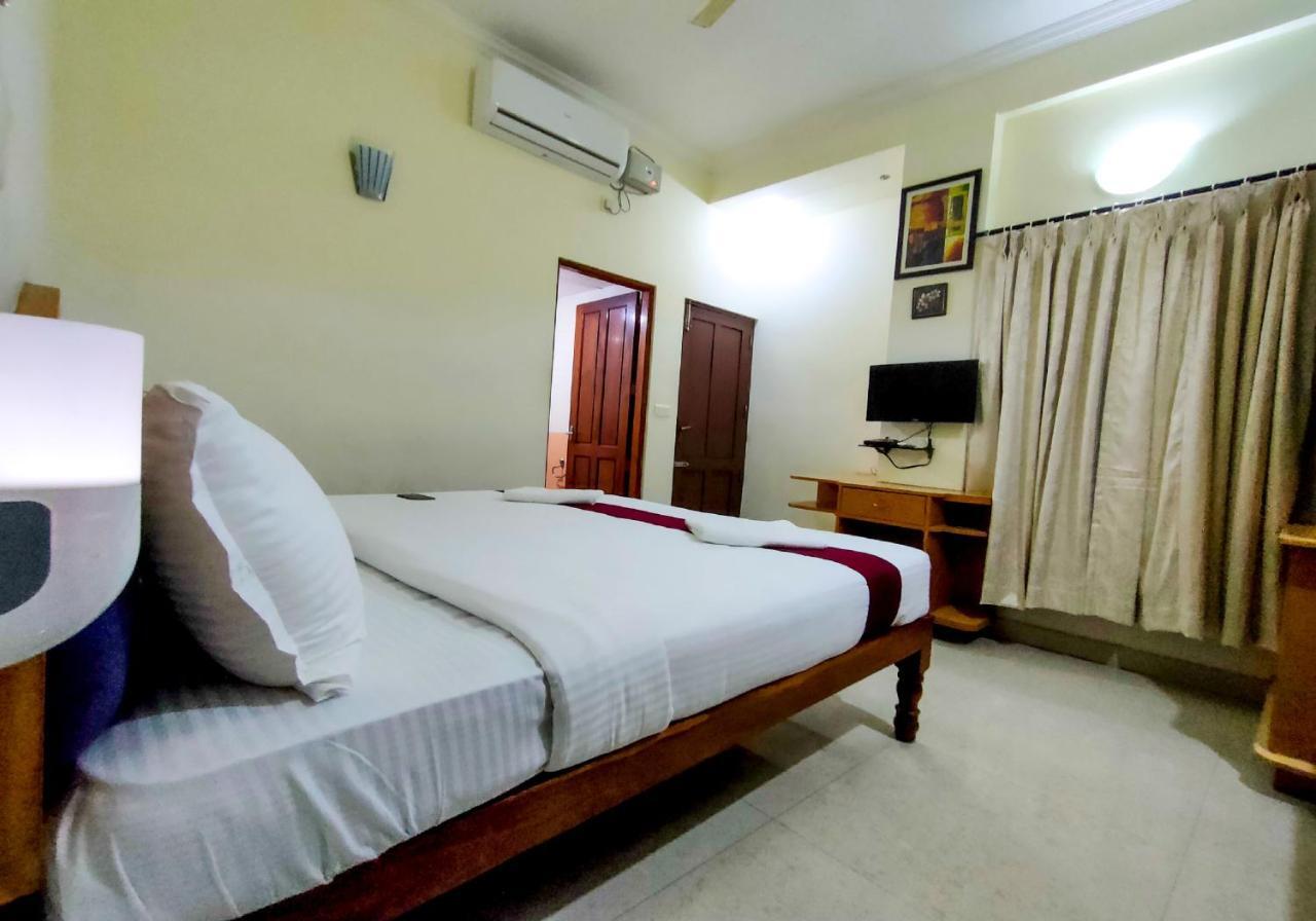 Ayurlaya Beach Retreat Kovalam Exterior photo